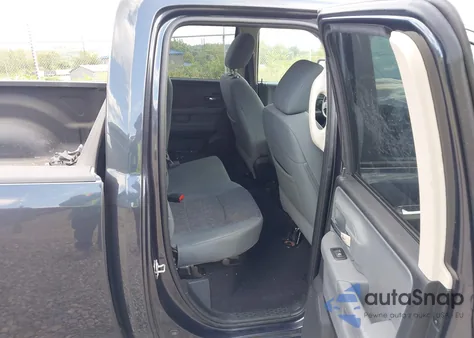 2017 Ram 1500 Big Horn 4X4 6'4 Box from USA, damaged, VIN 1C6RR7GT4HS853160